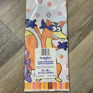 2002 DesignWare Dora The Explorer Plastic Table Cover